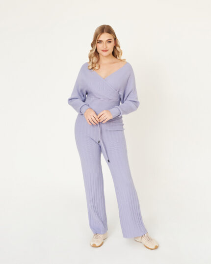 Conjunto cruzado canalé con pantalón recto